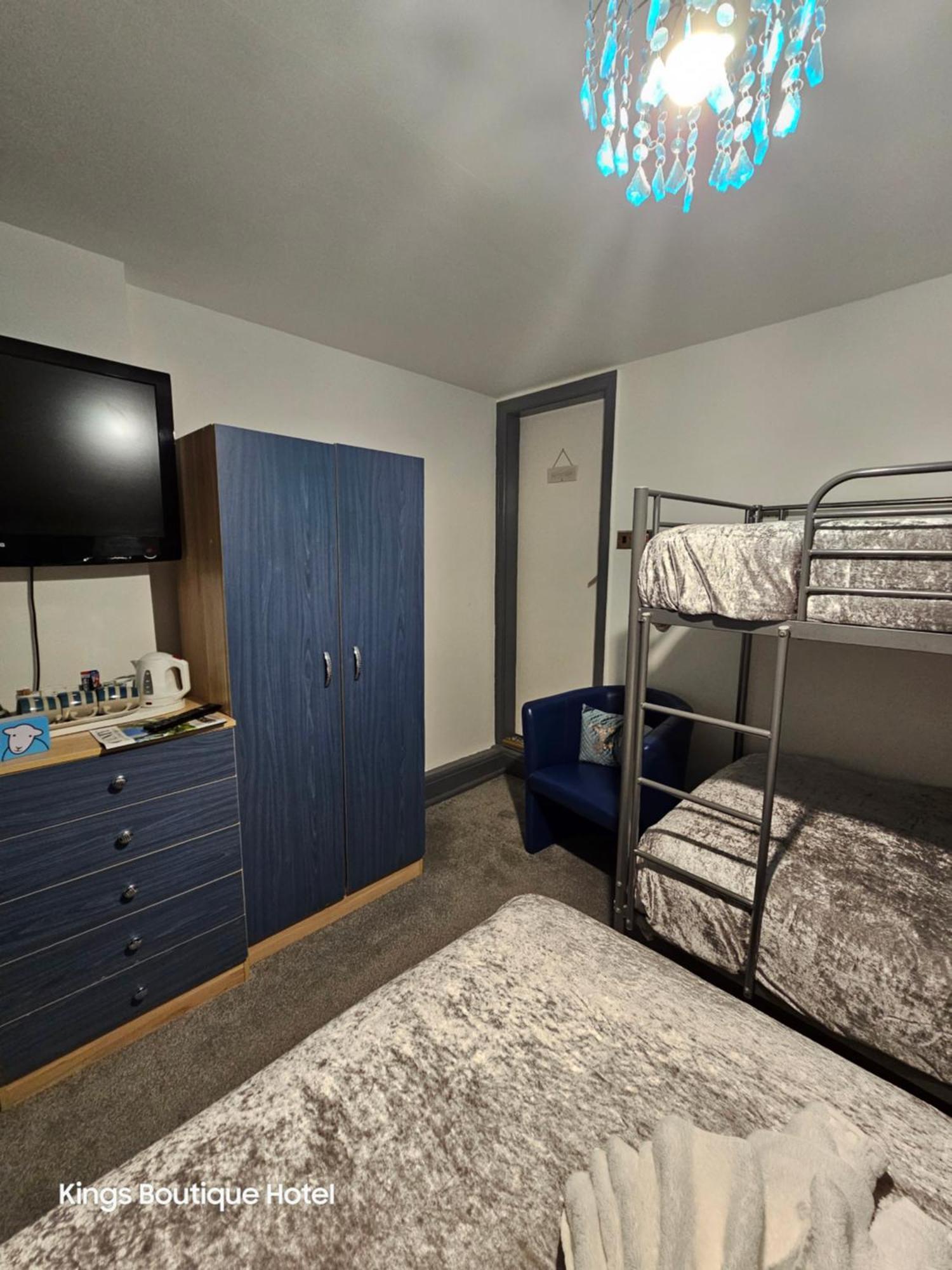 Kings Boutique Hotel Блекпул Стая снимка