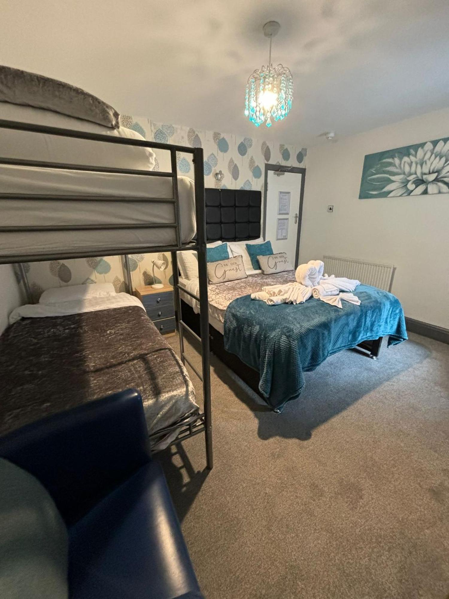 Kings Boutique Hotel Блекпул Екстериор снимка