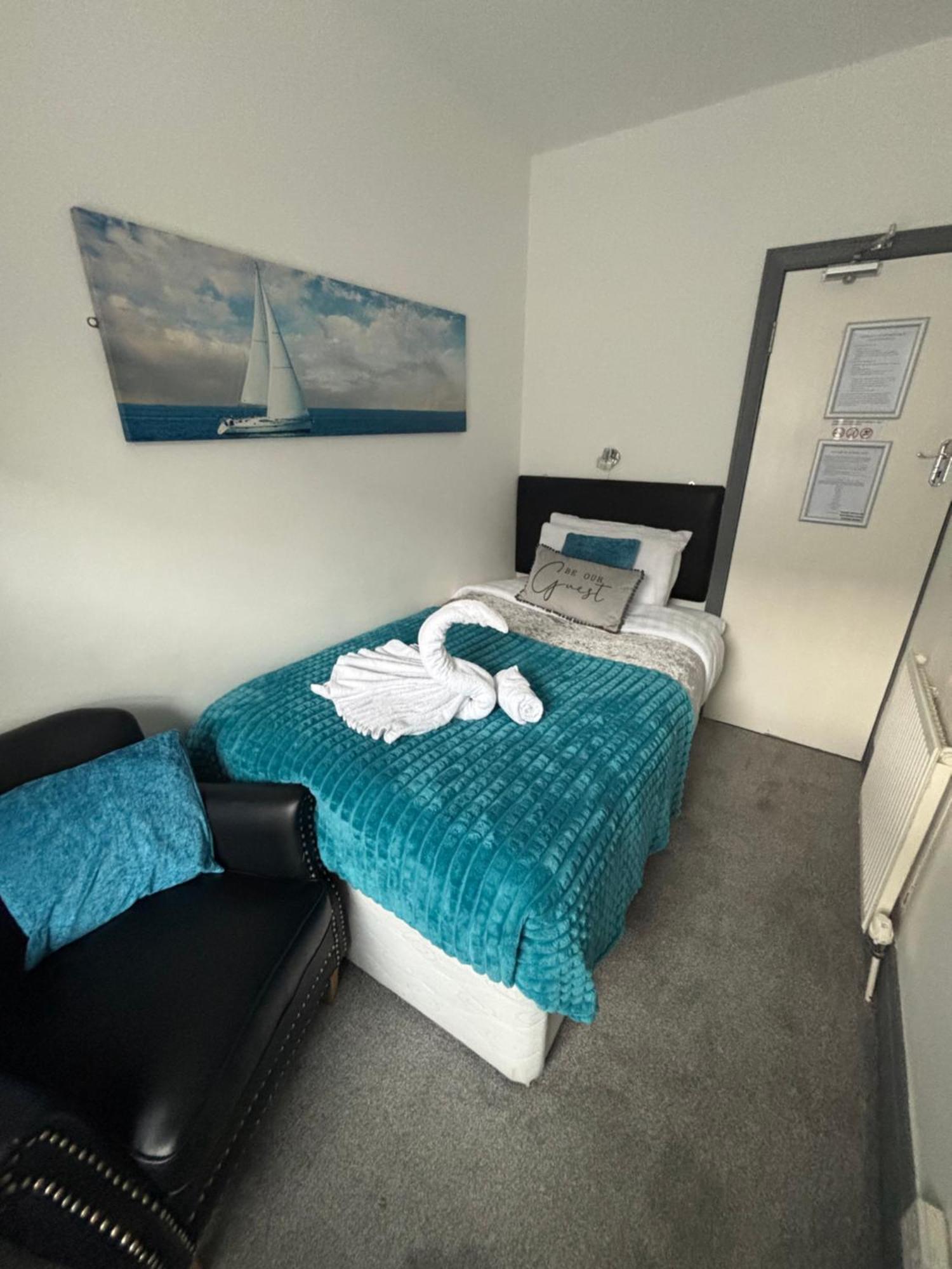 Kings Boutique Hotel Блекпул Екстериор снимка